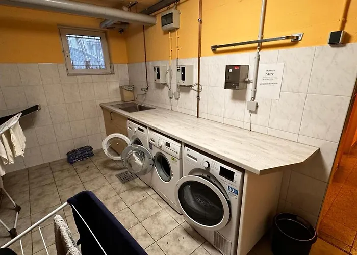 29 Marienplatz Strohberg