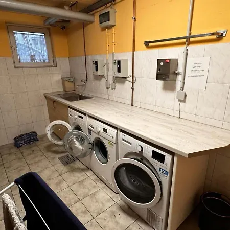 29 Marienplatz Strohberg